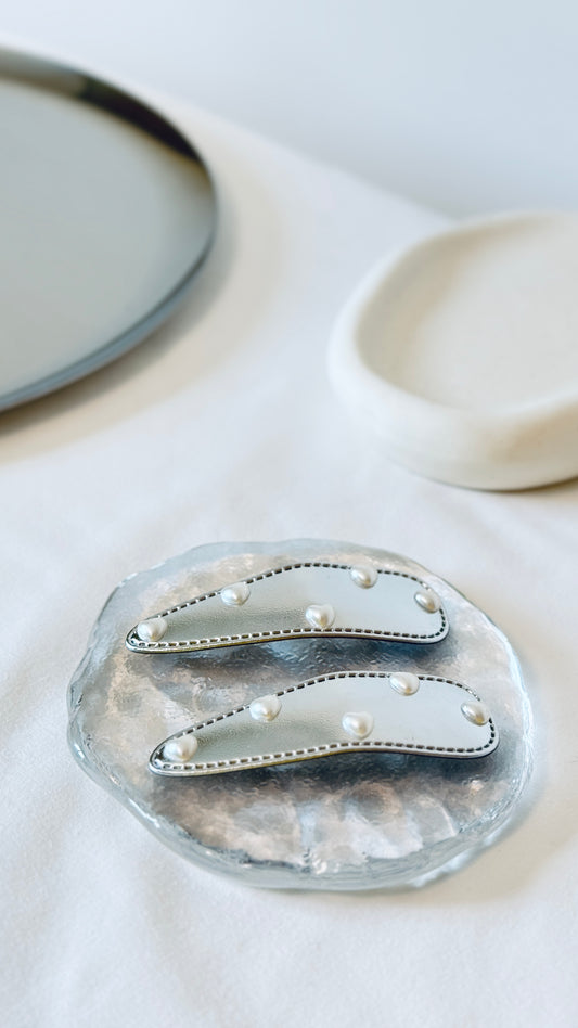 Pearl Heart Clip Set