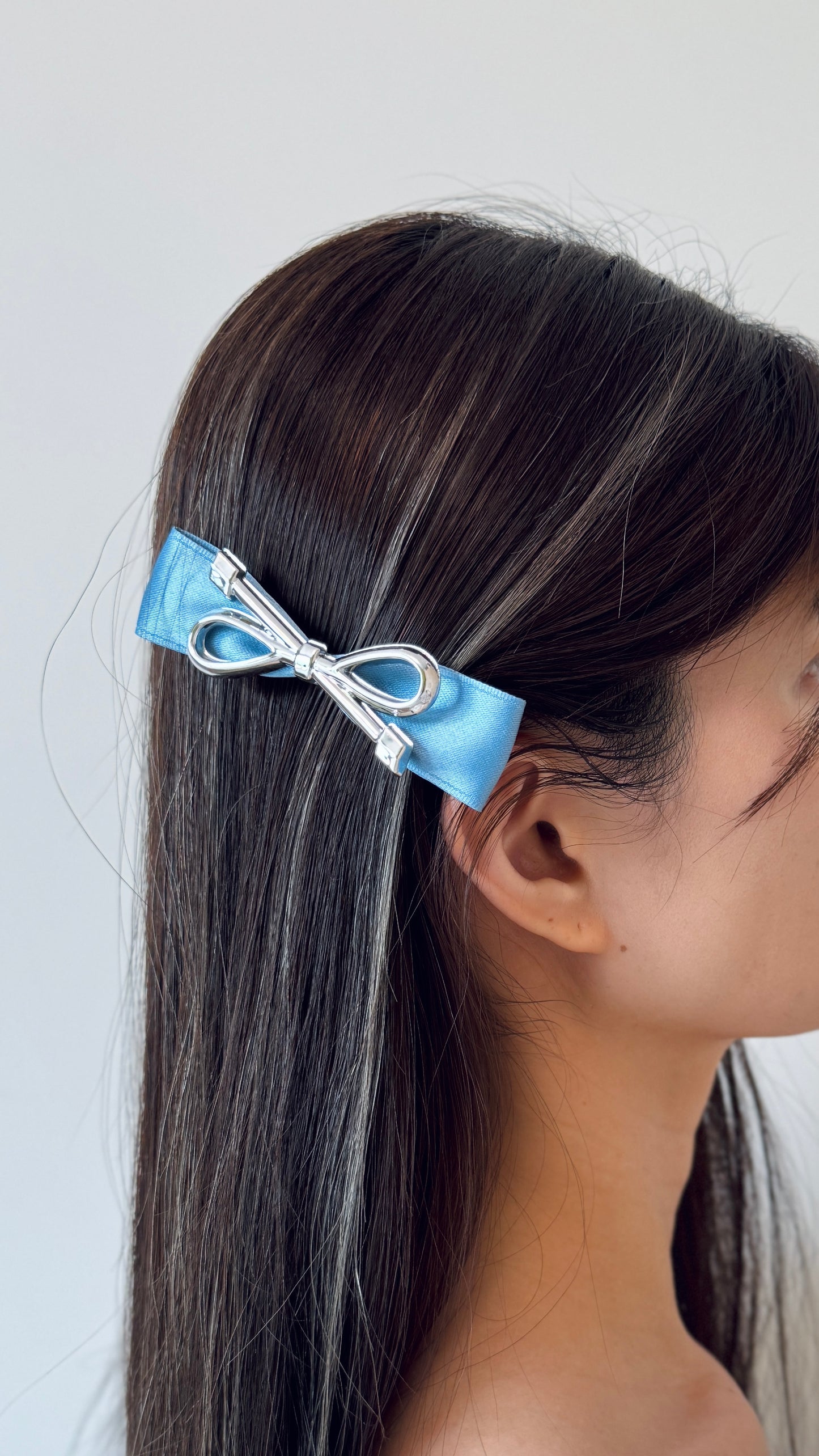 Silver Ribbon Hair Clip Set