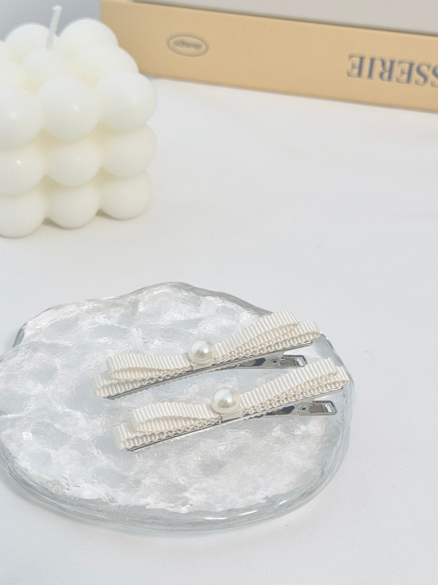 Pearl Bow Hair Clip Set