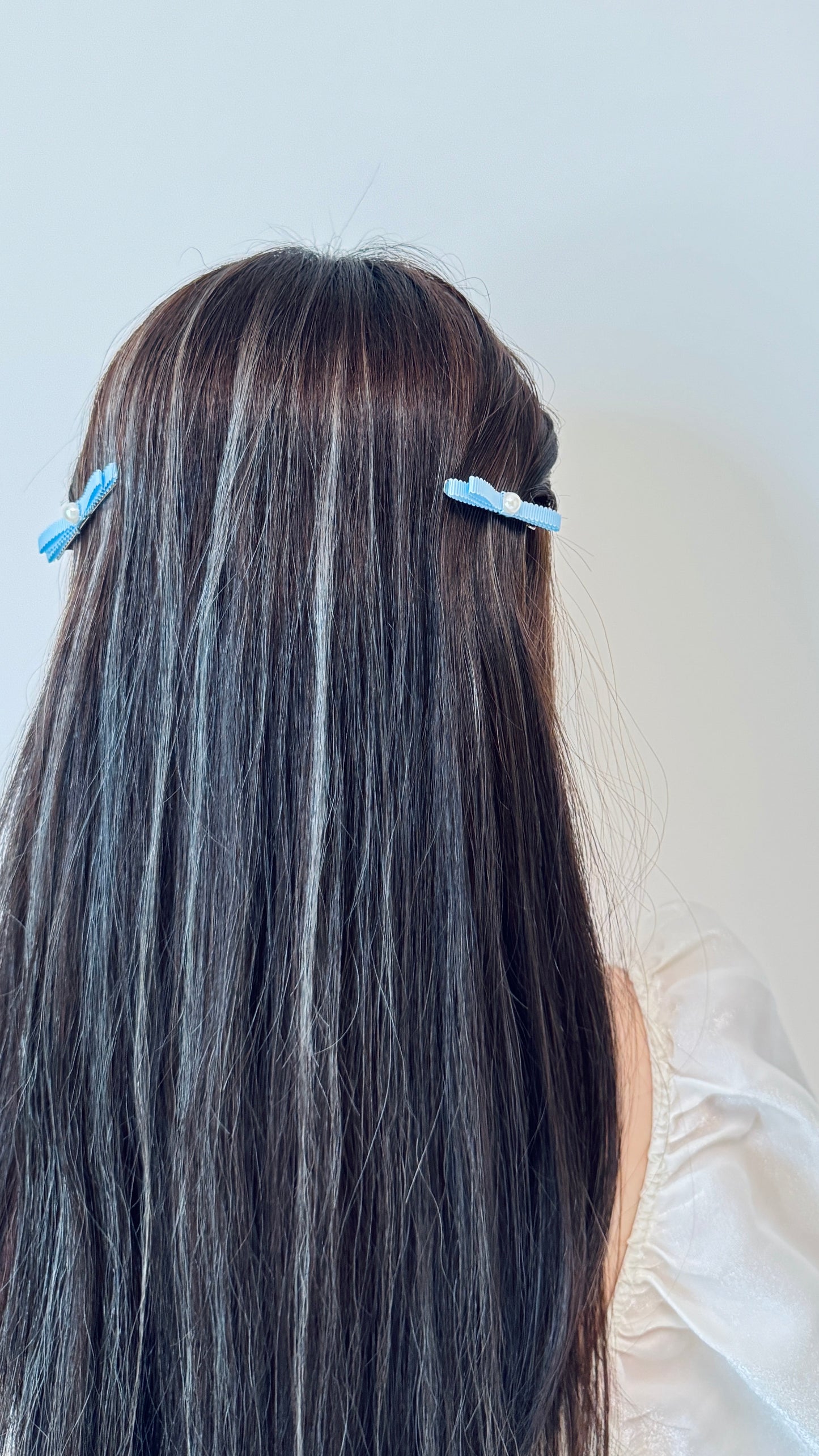 Pearl Bow Hair Clip Set