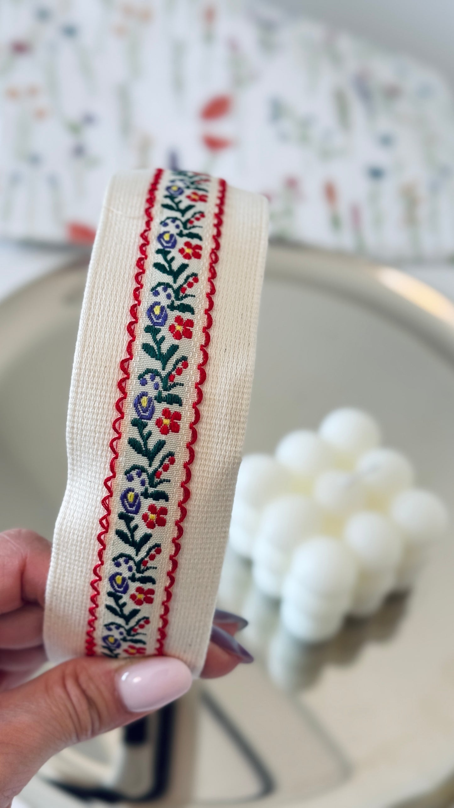 Embroidered Floral Headband
